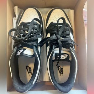 Nike Dunk Panda GS 5Y or 7 womens